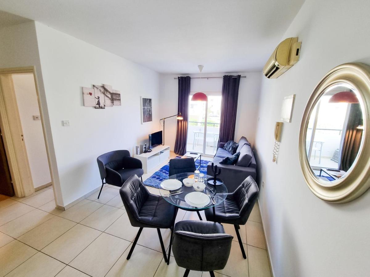 Seaside Heaven Apartment With Pool Larnaca Zewnętrze zdjęcie